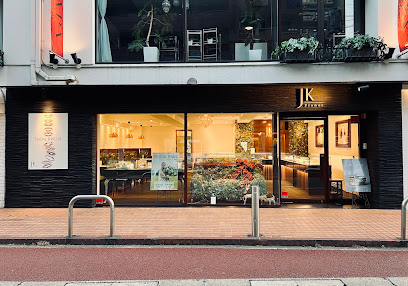 JKプラネット 福岡天神店 結婚指輪のセレクトショップ(JKPLANET)